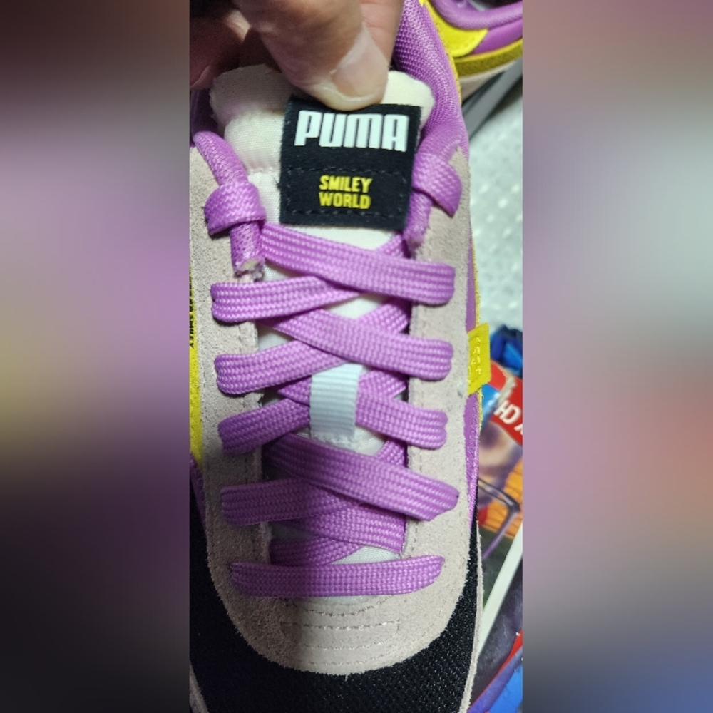 PUMA EUC JUNIOR SZ 5.5 RIDER SMILEWORLD SNEAKERS SHOES - Picture 8 of 9